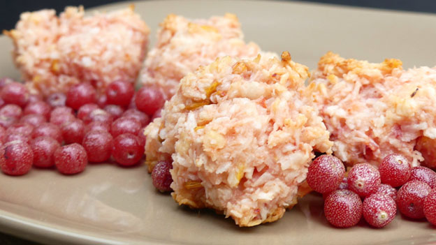 Autumn Berry Lemon Macaroons