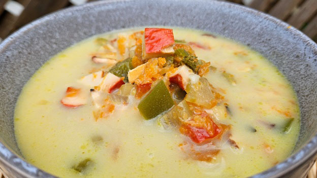 Curry Chicken-of-the-Woods Noodle Soup