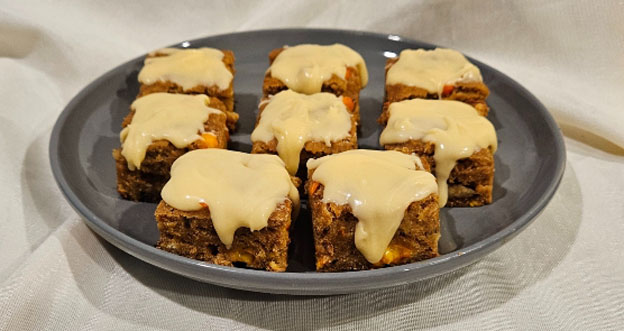 Sea Buckthorn Apple Cake