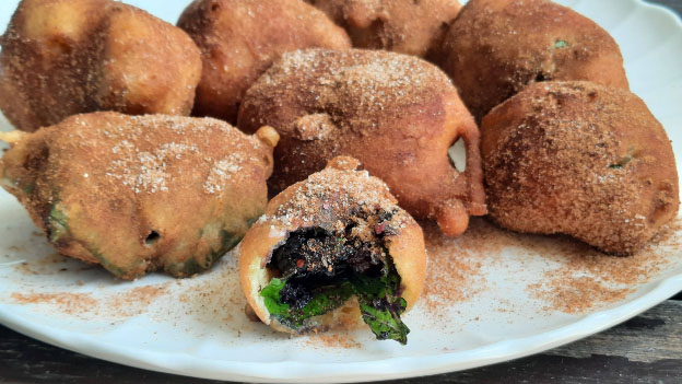 Stuffed Mulberry Leaves