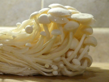 enoki mushrooms